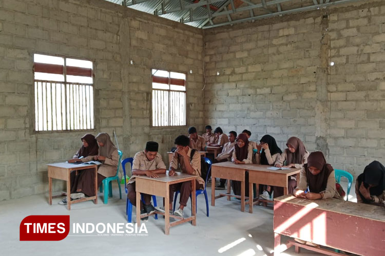 80 Tahun Indonesia Merdeka, Begini Kondisi Pendidikan SLTA di Pulau Salura Sumba Timur