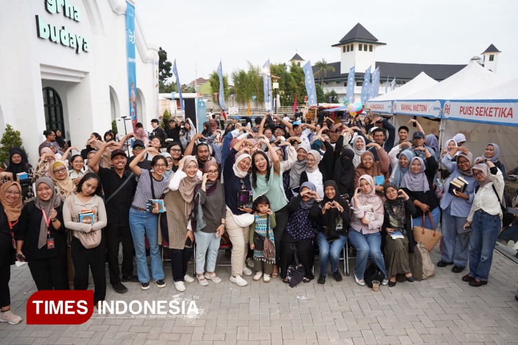 Festival-Sastra-Yogyakarta-2025-b.jpg