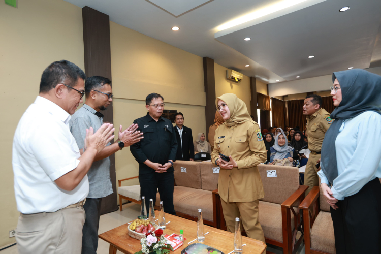 UMKM Banyuwangi ‘Naik Kelas’ Lewat Pelatihan Konten AI