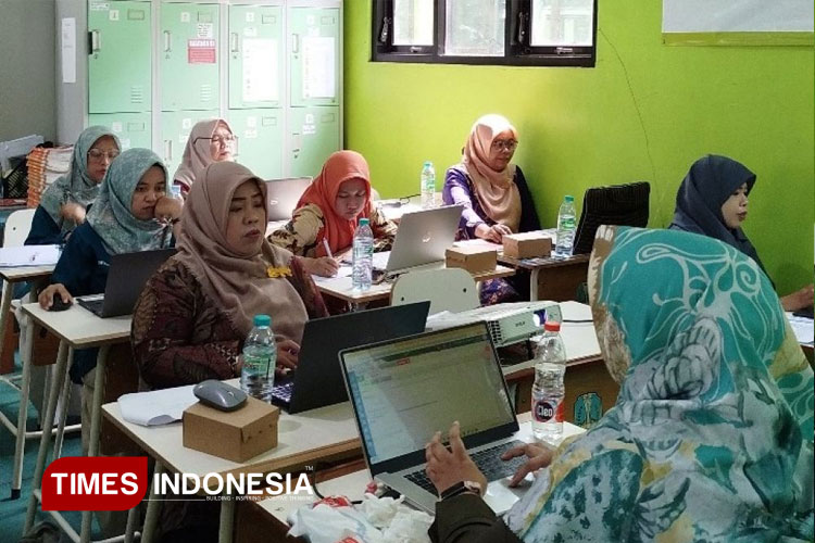 guru-SMK-Pasuruan.jpg