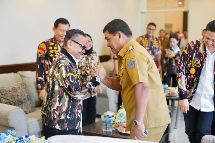 Gubernur YSK dan GM FKPPI Jalin Sinergi untuk Sulut, Tawarkan Konsep Wisata Bela Negara