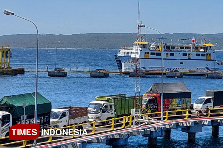 Cegah Macet Terulang, Truk Di Bawah 35 Ton Bisa Langsung Menyeberang di Pelabuhan Ketapang Banyuwangi