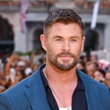 Chris Hemsworth Tegaskan Dirinya Tetap Perankan Thor untuk MCU