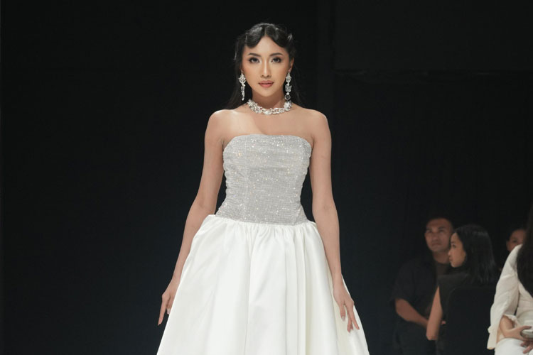Sarah Pandjaitan Tampil Memukau di JF3 2025 sebagai Muse Utama Howard Laurent