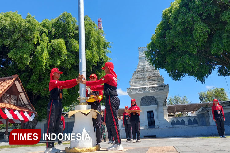 Paskibraka Banyuwangi Menempa Diri, Bermandikan Panas Terik Mentari