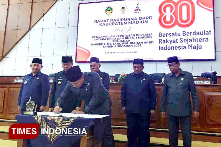 Dorong Peningkatan PAD, DPRD Kabupaten Madiun Sahkan Perubahan APBD 2025