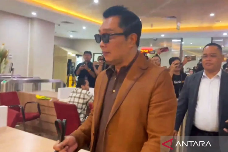 Ridwan Kamil Jalani Tes DNA di Bareskrim Terkait Kasus Dugaan Pencemaran Nama Baik