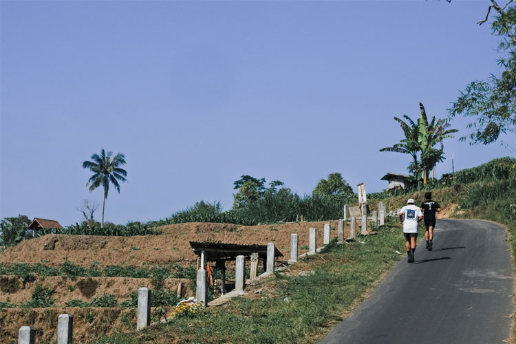 Lari 100 KM Demi Pendidikan: Aksi Sosial Pelari Kota Batu Kembali Digelar September 2025