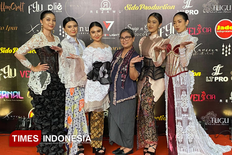 Sejiwa Merajut Era, Panggung Kebaya yang Menghidupkan Budaya