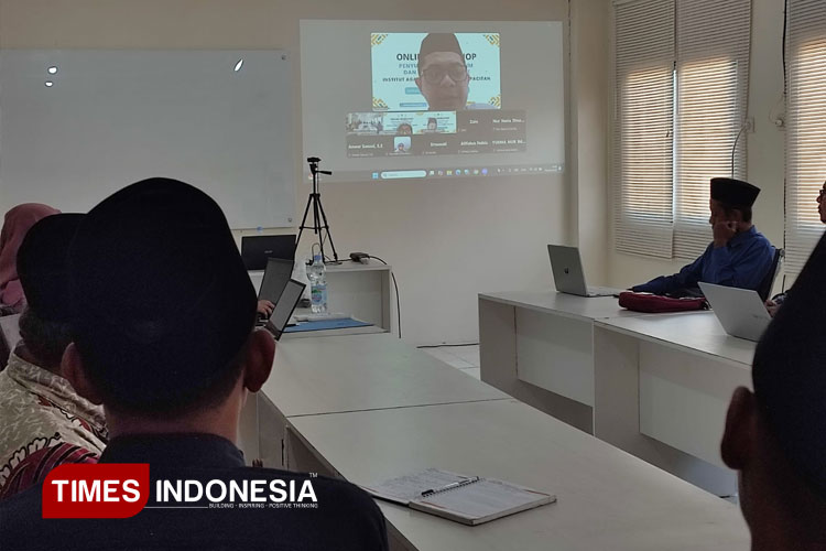 IAIT Pacitan Perkuat Kurikulum Lewat Workshop OBE