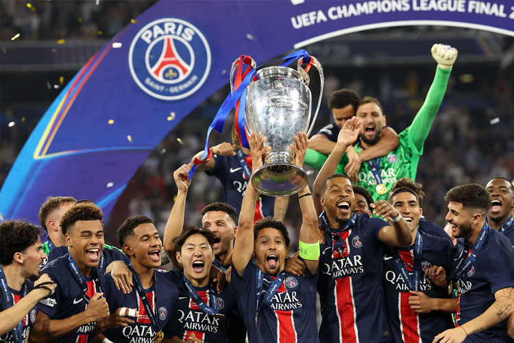 Sembilan Pemain dan Pelatih PSG Masuk Daftar Nominasi Ballon d'Or 2025