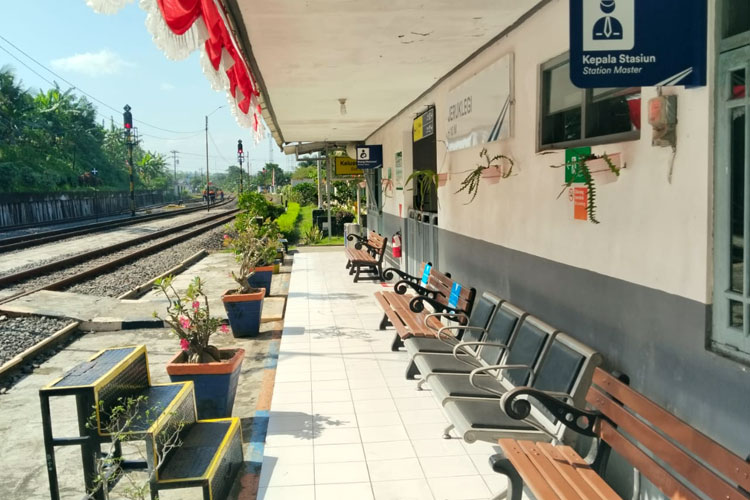 Dua Tahun Bangkit, Stasiun Jeruklegi Jadi Primadona Baru Transportasi di Cilacap