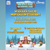 Tak Perlu Jauh ke Eropa, Main Salju Cukup di Wahana Winter Wonderland Cianjur
