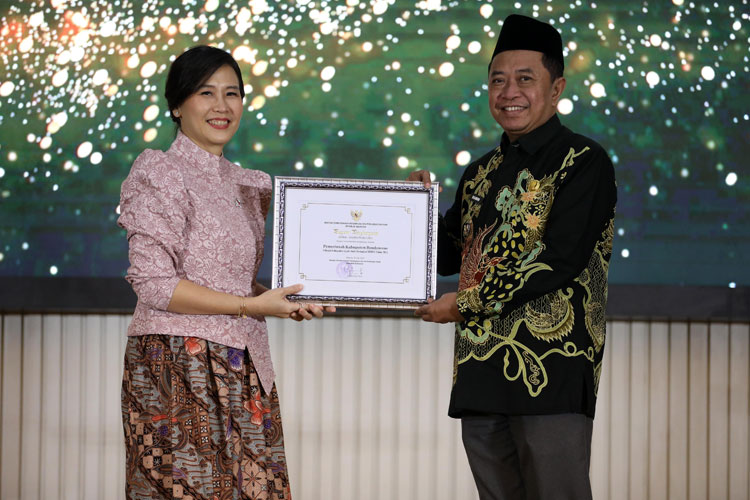 Bondowoso Raih Penghargaan Kabupaten Layak Anak Tingkat Nindya