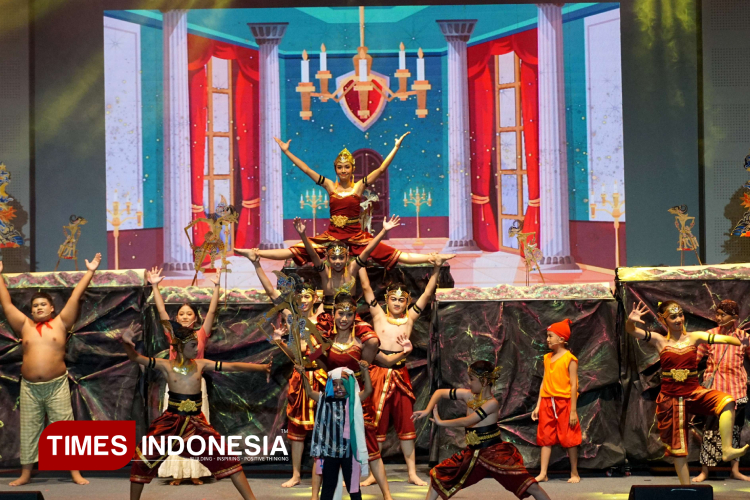 Monster Wanamarta Gemparkan Yogyakarta: Kolaborasi Wayang, Teater, dan Teknologi Digital Pikat Generasi Muda