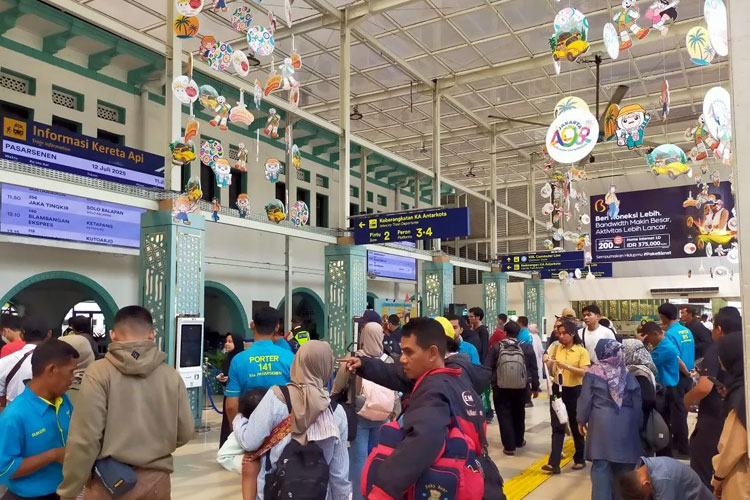 KAI Daop 1 Jakarta Beri Diskon 20 Persen Tiket KA Sambut HUT ke-80 RI