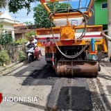 Tak Main-Main, Pemkab Probolinggo Kerahkan 3 Alpomain Tangani Jalan Rusak