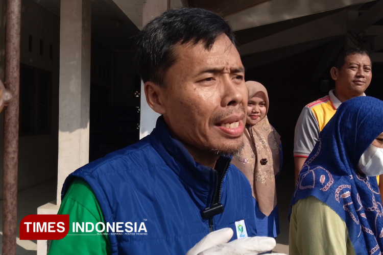 Puluhan-masyarakat-desa-Jurangbahas-b.jpg