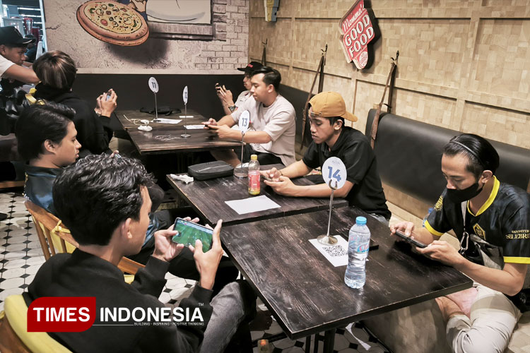 Gelar Turnamen eFootball, Cara Aston Banyuwangi Beri Wadah bagi Gamer Muda
