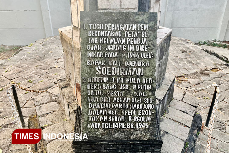 Prasasti-Monumen-Potlot.jpg