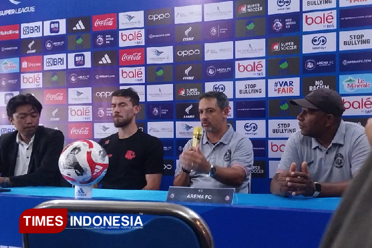 Arema FC Siap Tampil Beda Hadapi PSBS Biak di Laga Perdana Super League