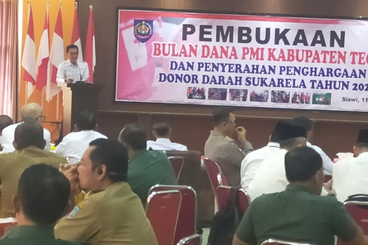 Ketua-PMI-Kabupaten-Tegal-b.jpg