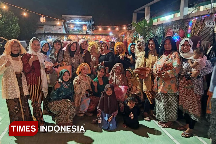 Menikmati Kuliner Tempo Dulu di Peken Madanten Gresik