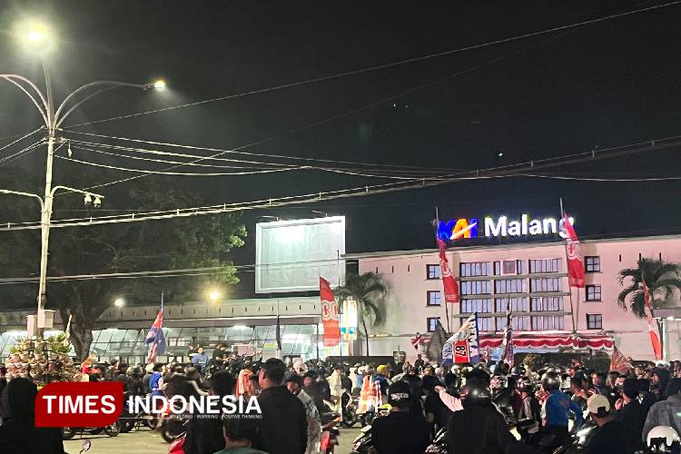 Perayaan-HUT-Arema-ke-38-b.jpg