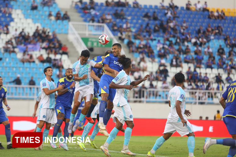 Tekuk PSBS 4-1, Hattrick Dalberto Jadi Kado Manis HUT ke-38 Arema FC
