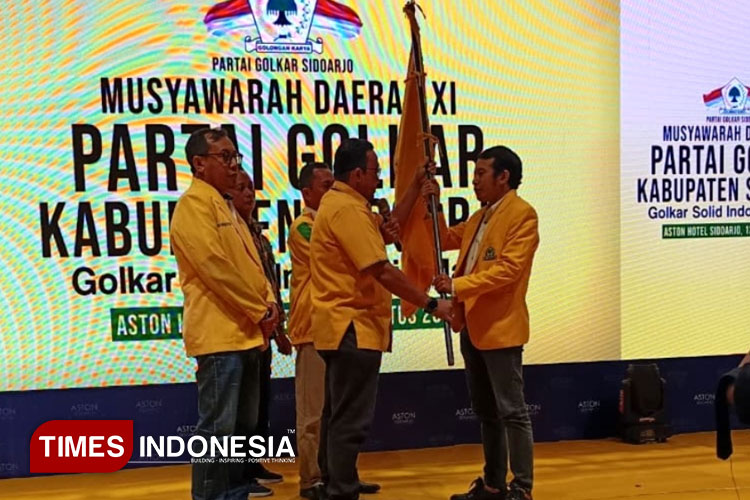 Bej rangli vaginal oqindi