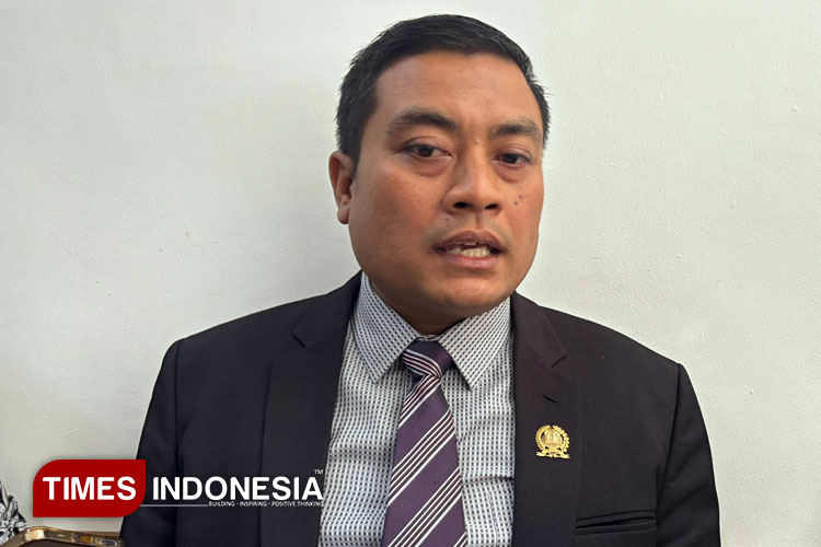 Puguh Wiji Soroti Program Sekolah Rakyat, Minta Evaluasi Total untuk Cegah Kemunduran Siswa dan Guru