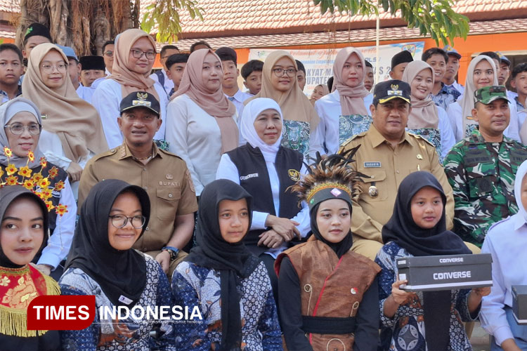 Siswa-Sekolah-Rakyat-Pacitan.jpg