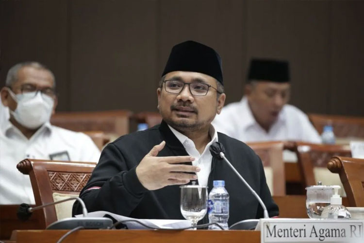 Yaqut Cholil Qoumas Siap Patuh Proses Hukum Usai KPK Larang ke Luar Negeri