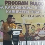Bulog Peduli Hadir di Karangdawa, Bupati Tegal: Ini Soal Masa Depan Anak Anak Kita