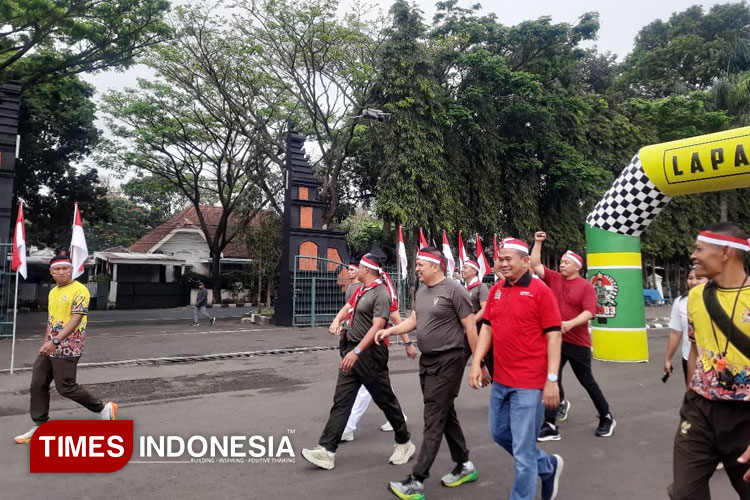 i-HUT-RI-ke-80-di-Lapangan-Rampal-a.jpg