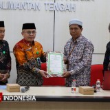 Kemenag Kalteng Salurkan 1.123 Ijazah PKPPS, Hasan Basri: Jangan Ditahan