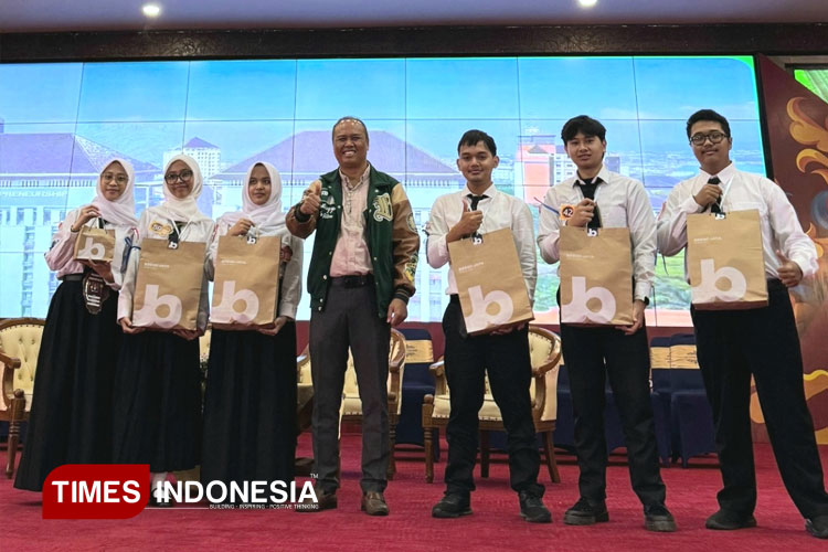 Dirut BMU Paparkan Ekspansi Bisnis dan Peran Badan Usaha pada Maba UB