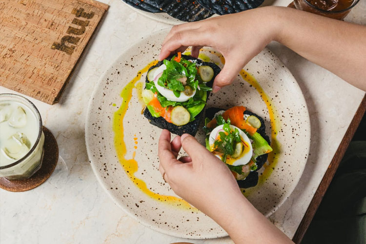 HUT Bali menjadi alternatif bagi pemburu kuliner enak di tengah Seminyak. (Foto: Istimewa)