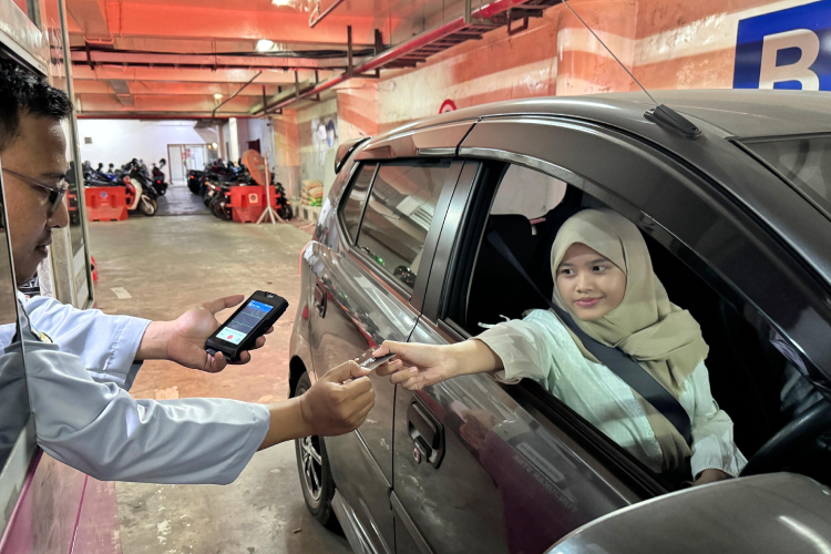 Tarif Parkir Rp80 Khusus Rayakan HUT ke-80 RI di Kota Surabaya, Ini Titiknya!