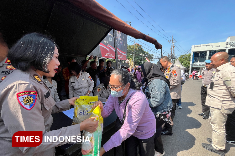Polresta-Malang-c.jpg
