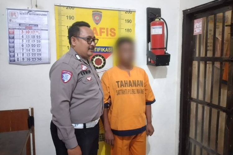 FL (35), Sopir Toyota Land Cruiser yang buron usai terlibat kecelakaan maut di Gubugklakah  Poncokusumo Kabupaten Malang, kini diamankan jajaran Polres Malang. (FOTO: Polres)