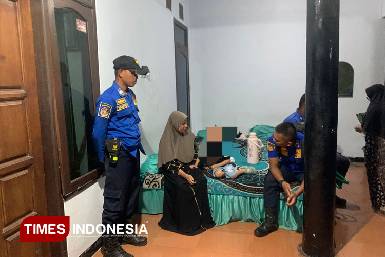 Anak Main HP dari Siang hingga Larut Malam, Warga Bondowoso Minta Bantuan Damkar