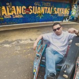 Sal Priadi Persembahkan “Malang Suantai Sayang” sebagai Ode untuk Kota Kelahirannya