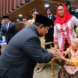 Bangun Harmoni Lintas Generasi: Usai Pidato Kenegaraan, Prabowo Sapa Tokoh Nasional dan Tamu Internasional