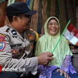 Mengetuk Hati, Cara Polisi di Pacitan Berbagi Kebahagiaan dan Ciptakan Kamtibmas Humanis