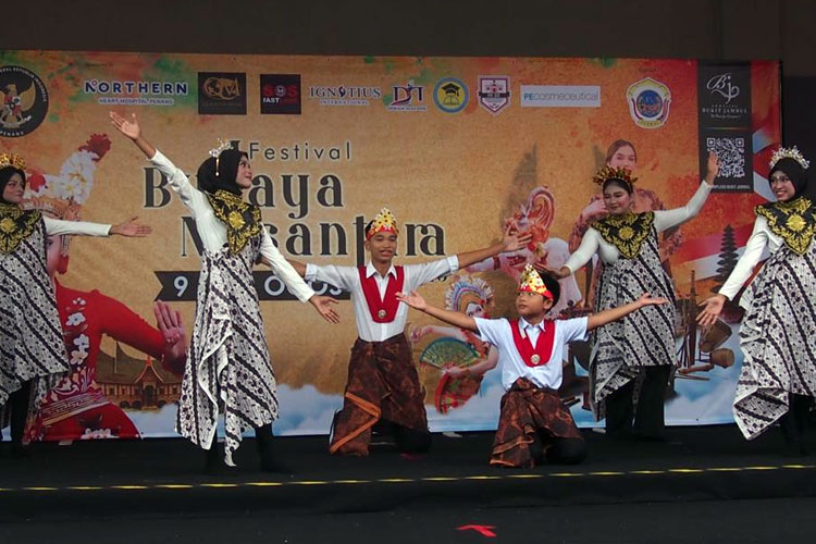 Festival-Nusantara-di-Penang-a.jpg
