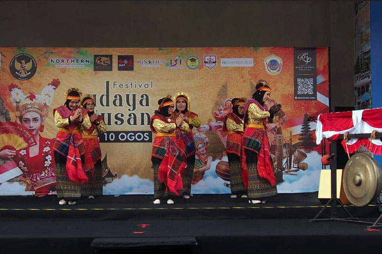 Festival-Nusantara-di-Penang-b.jpg