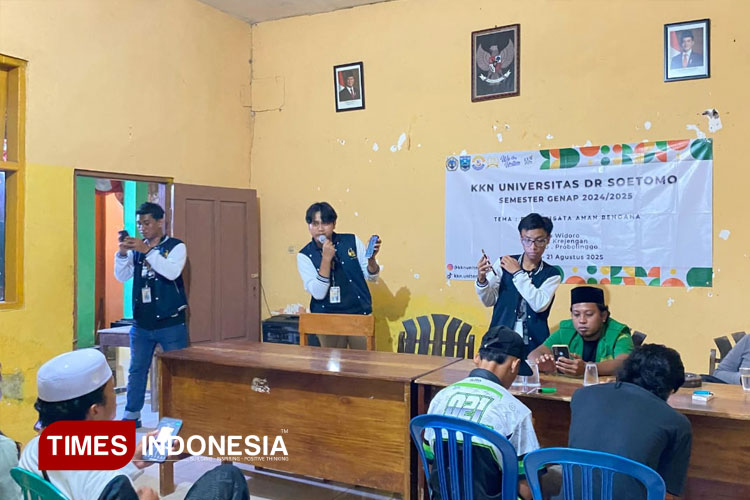 Mahasiswa-KKN-Unitomo-2.jpg