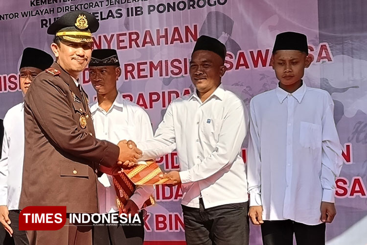 12 Napi Rutan Ponorogo Bebas Berkat Remisi HUT ke-80 RI