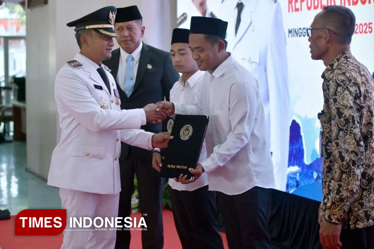 Berperilaku Baik Jadi Tiket Remisi, Tiga Warga Binaan Rutan Pacitan Ahirnya Bebas